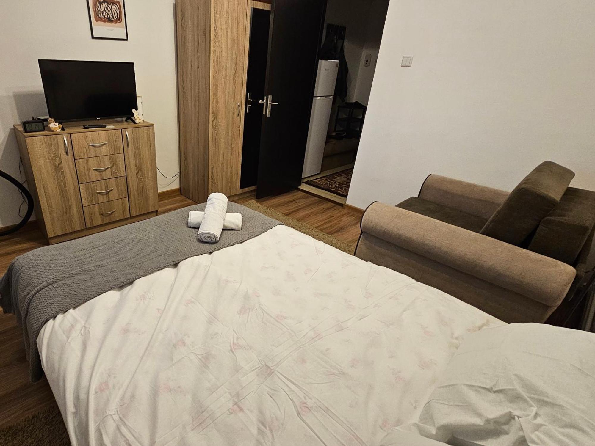 Cozy Studio Brăila Екстериор снимка